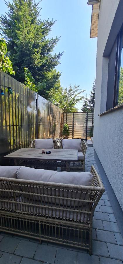 Exclusive Living Apartment Bucarest Esterno foto