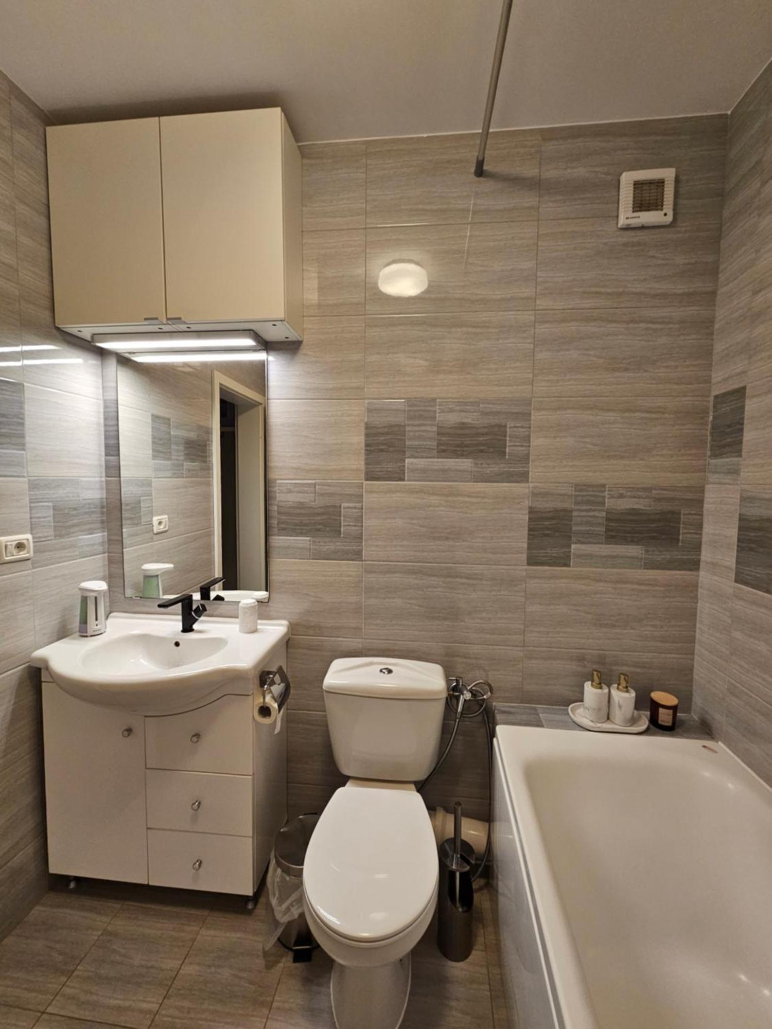 Exclusive Living Apartment Bucarest Esterno foto