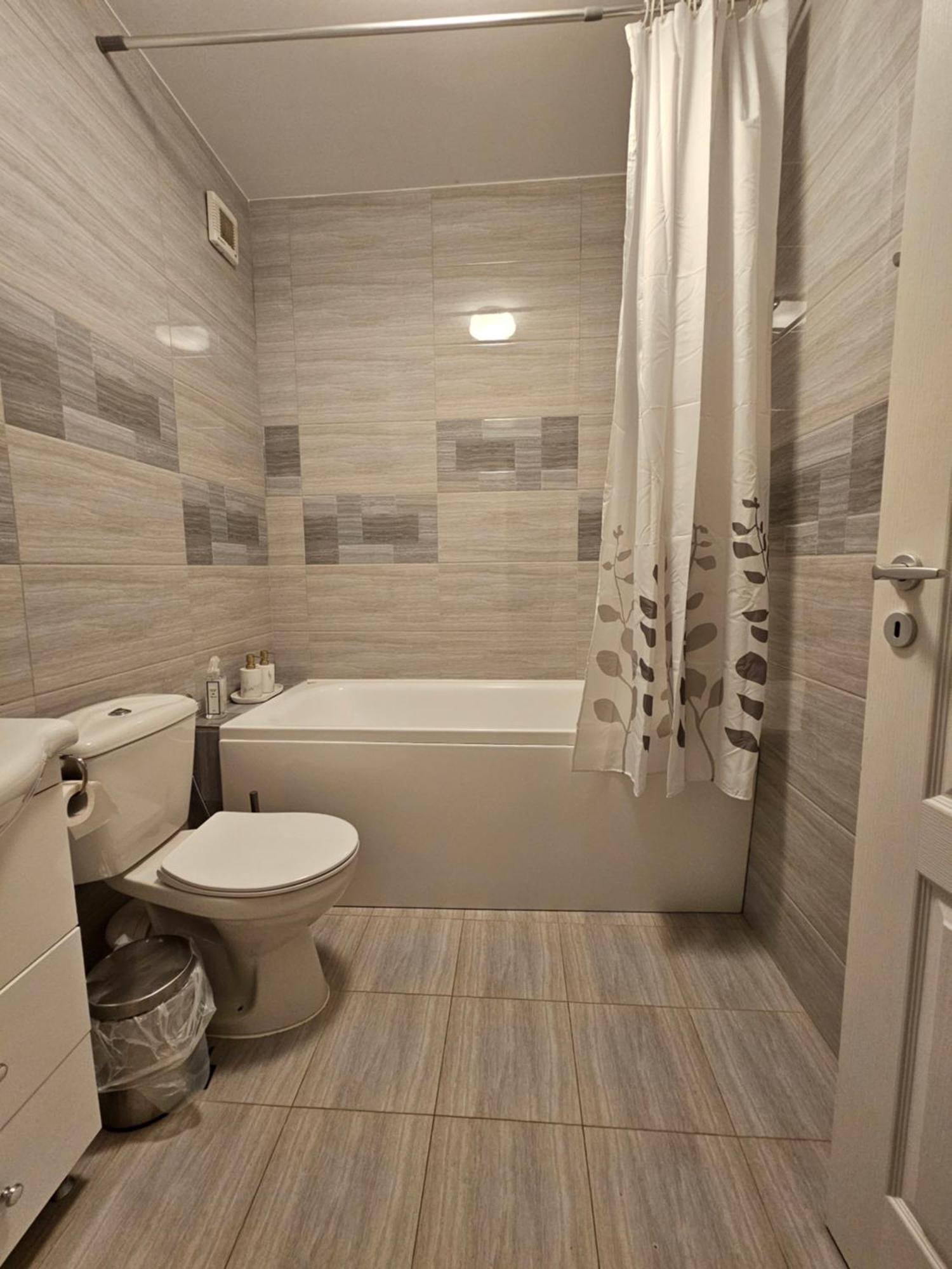 Exclusive Living Apartment Bucarest Esterno foto